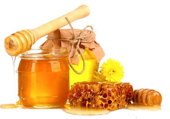 Honey in a man’s daily diet helps increase potency