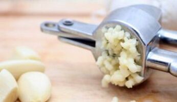 Garlic is a fast -acting aphrodisiac